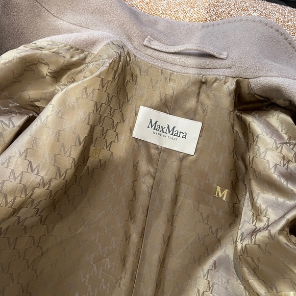 Max Mara Madame iconic coat like new! Color cacha - Picture 9 of 11